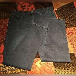 Joe’s W 30 The Charlie High rise skinny crop